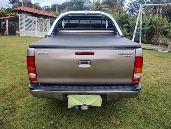 TOYOTA HILUX 3.0 SRV 4X4 CD 16V TURBO INTERCOOLER DIESEL 4P MANUAL